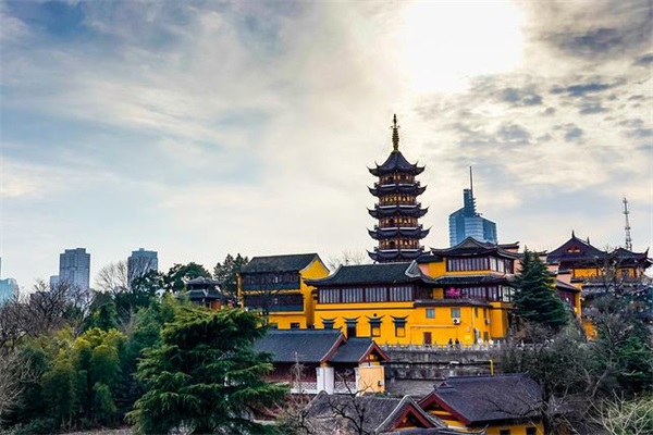 沪西清真寺周边酒店【沪西清真寺地址 】